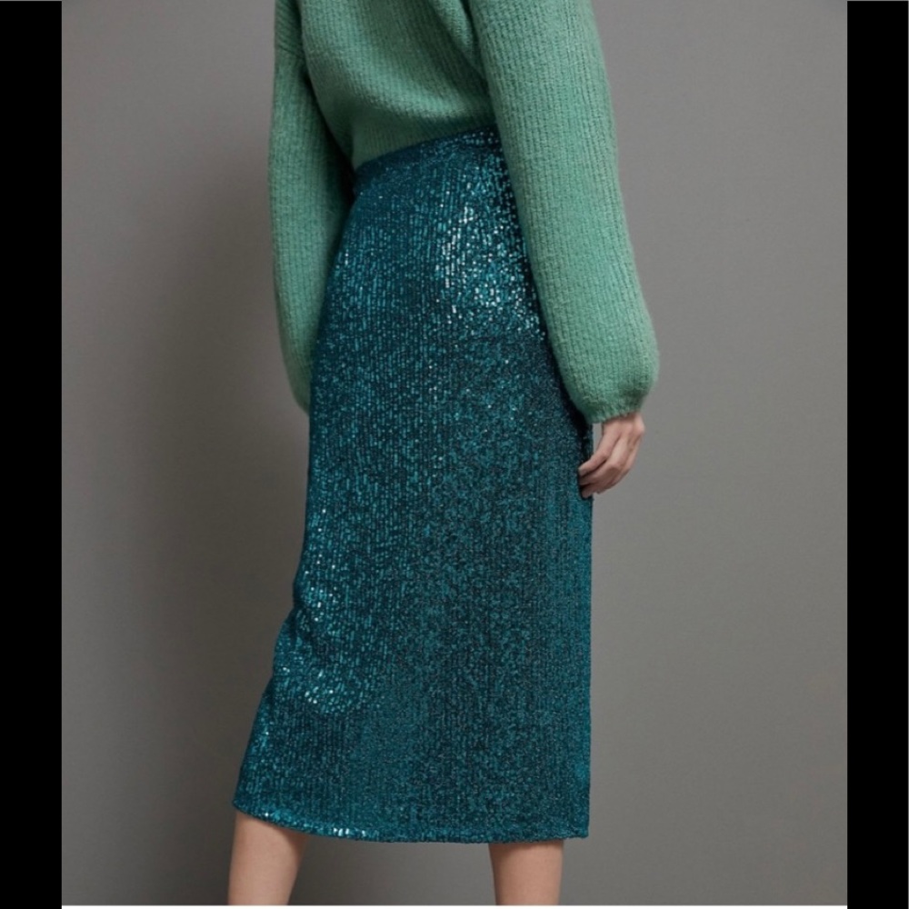 Anthropologie Maeve sequenced skirt size M
